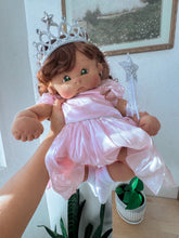 Load image into Gallery viewer, Baby Evangeline
